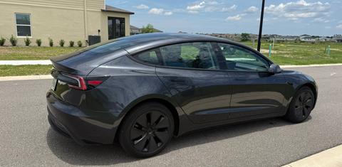 Tesla Model 3 2025