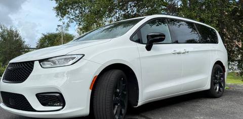 Chrysler Pacifica 2025