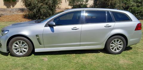 Holden COMMODORE 2017