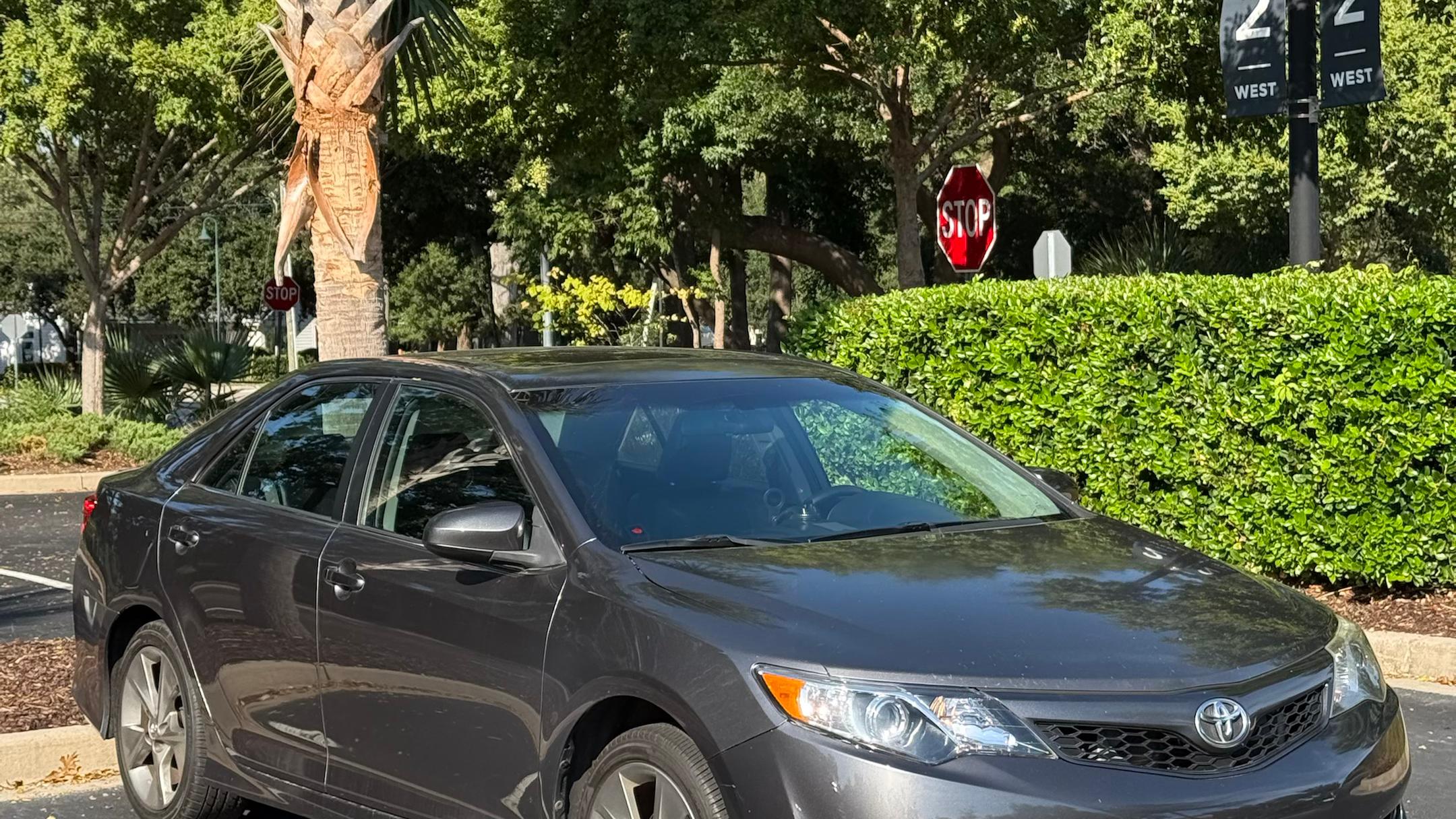 Toyota Camry 2014 in Mount Pleasant, SC