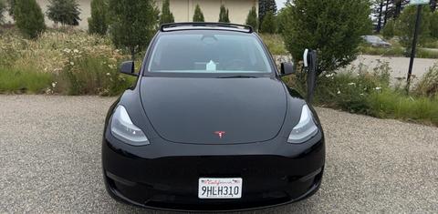 Tesla Model Y 2023