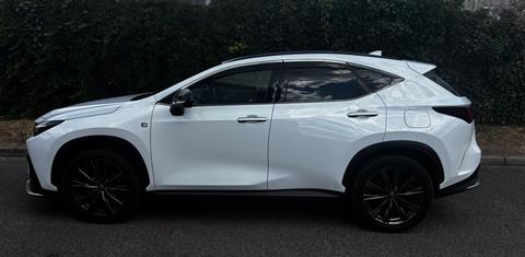 Lexus NX450h+ 2022