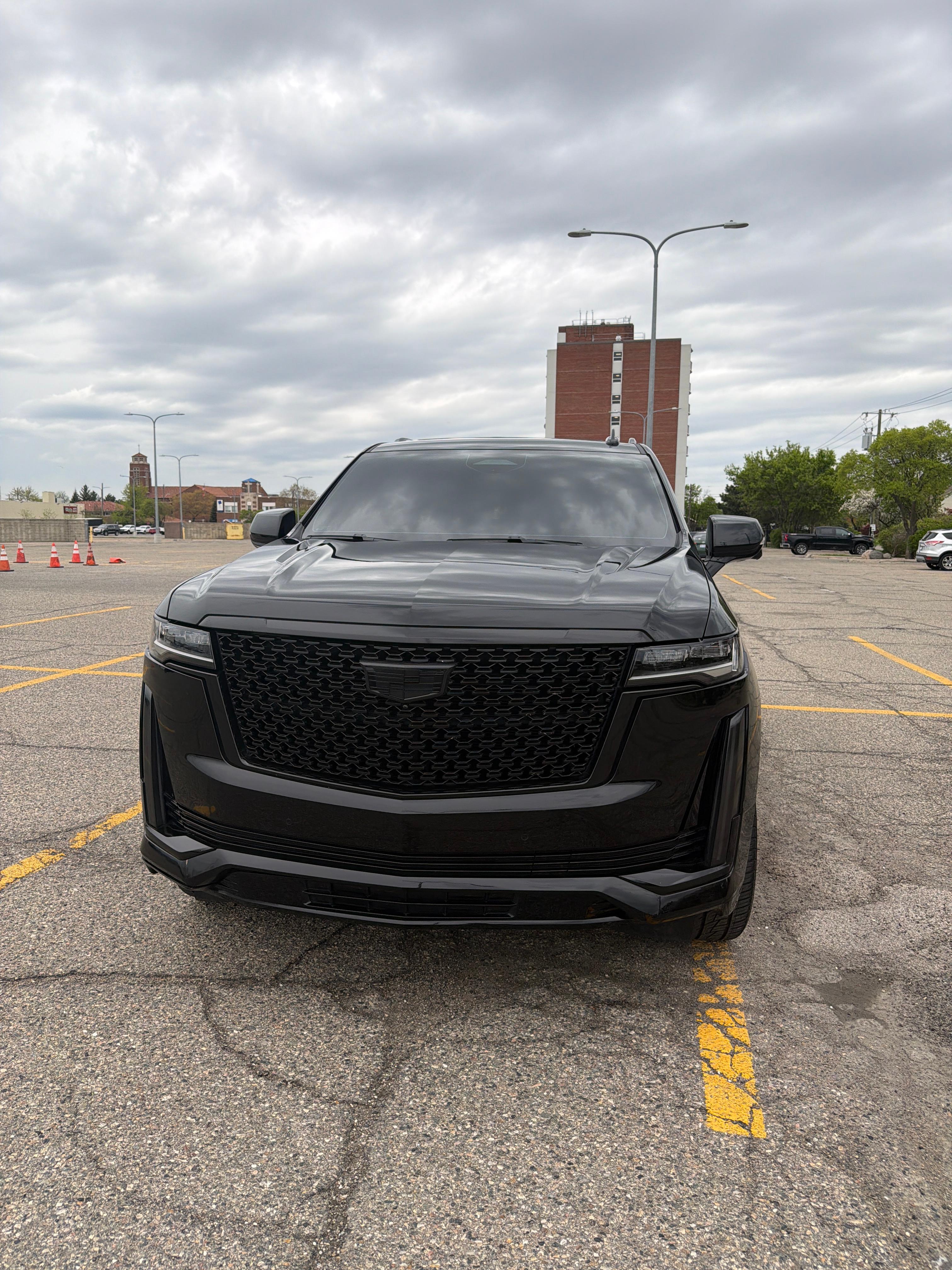 Cadillac Escalade 2023 in 