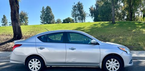 Nissan Versa 2015