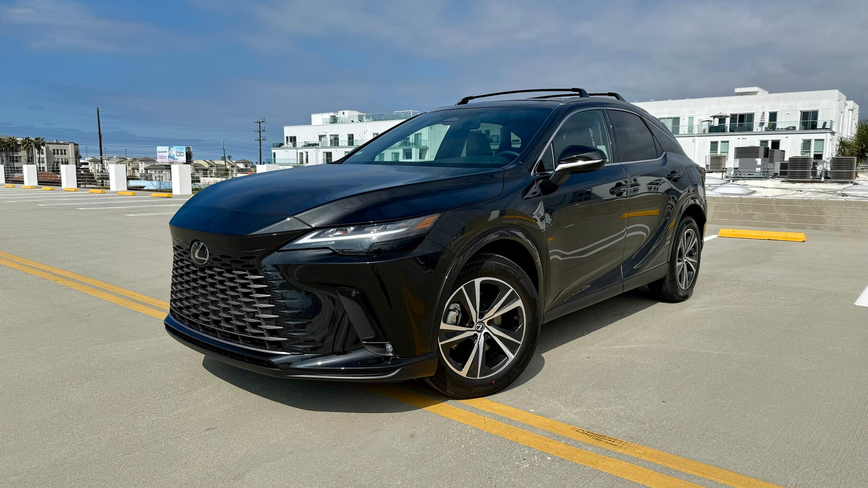Lexus RX 2025 in 