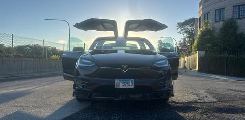 Tesla Model X 2016