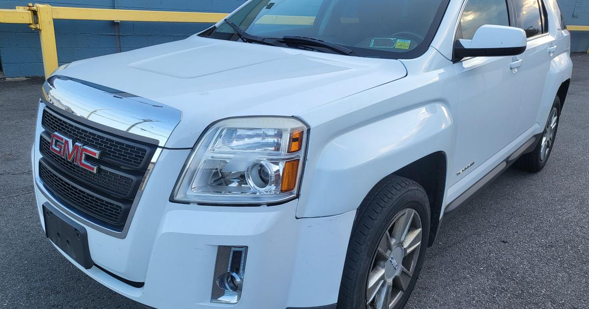 GMC Terrain 2013 rental in Staten Island, NY by Jaclyn K. Turo