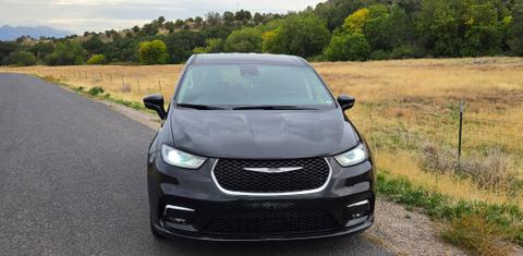 Chrysler Pacifica 2023