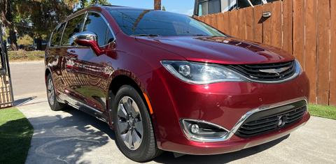 Chrysler Pacifica 2019