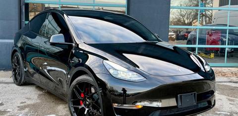 Tesla Model Y 2023