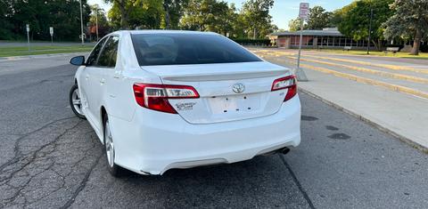 Toyota Camry 2014