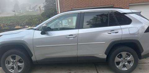 Toyota RAV4 Hybrid 2025
