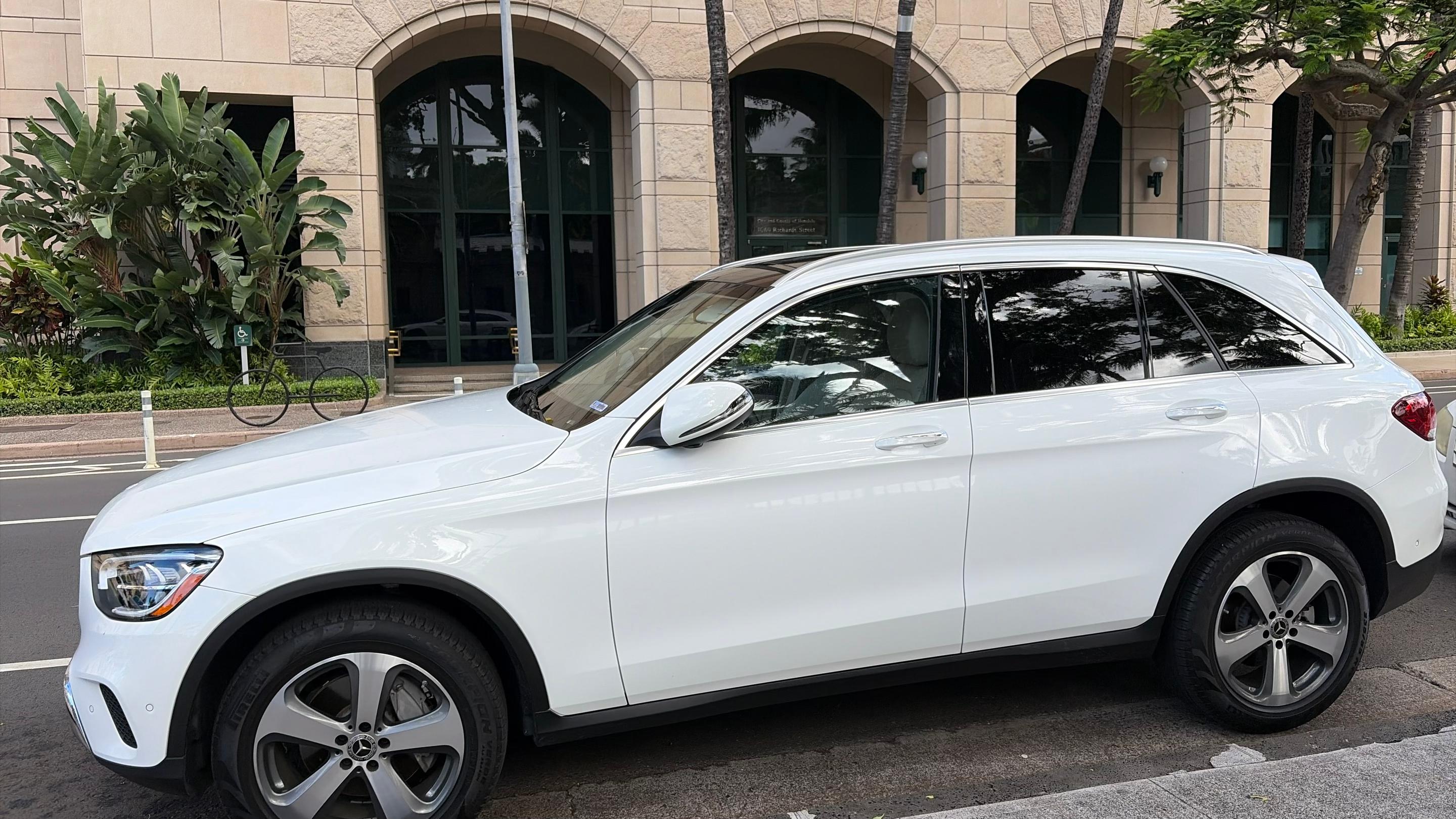 Mercedes-Benz GLC-Class 2022 in Honolulu, HI