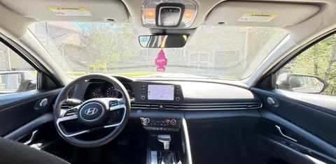 Hyundai Elantra 2021