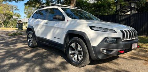 Jeep CHEROKEE 2015