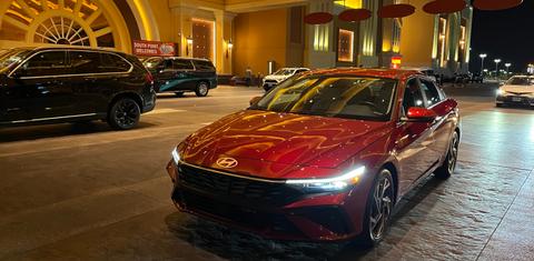 Hyundai Elantra 2024