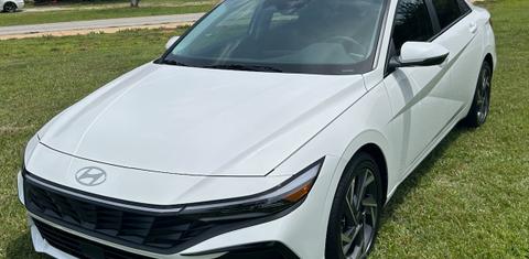 Hyundai Elantra 2026