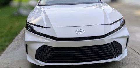 Toyota Camry Hybrid 2025