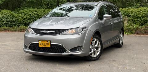 Chrysler Pacifica 2017
