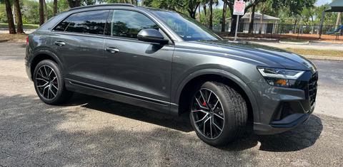 Audi Q8 2021
