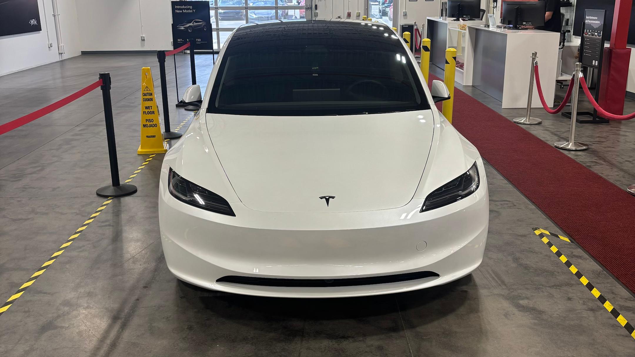 Tesla Model 3 2026 in Tallahassee, FL