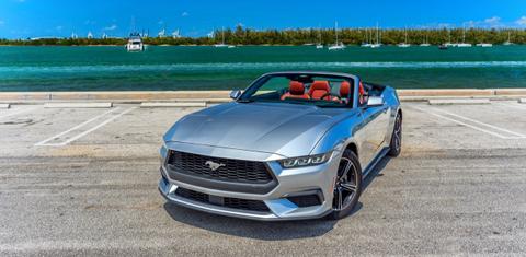 Ford Mustang 2024