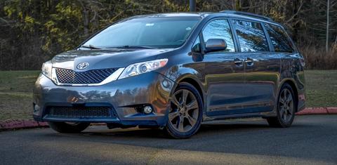 Toyota Sienna 2015