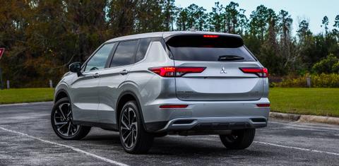 Mitsubishi Outlander 2024