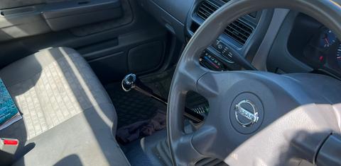 Nissan NAVARA 2013