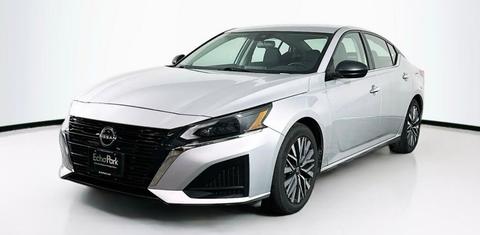 Nissan Altima 2024