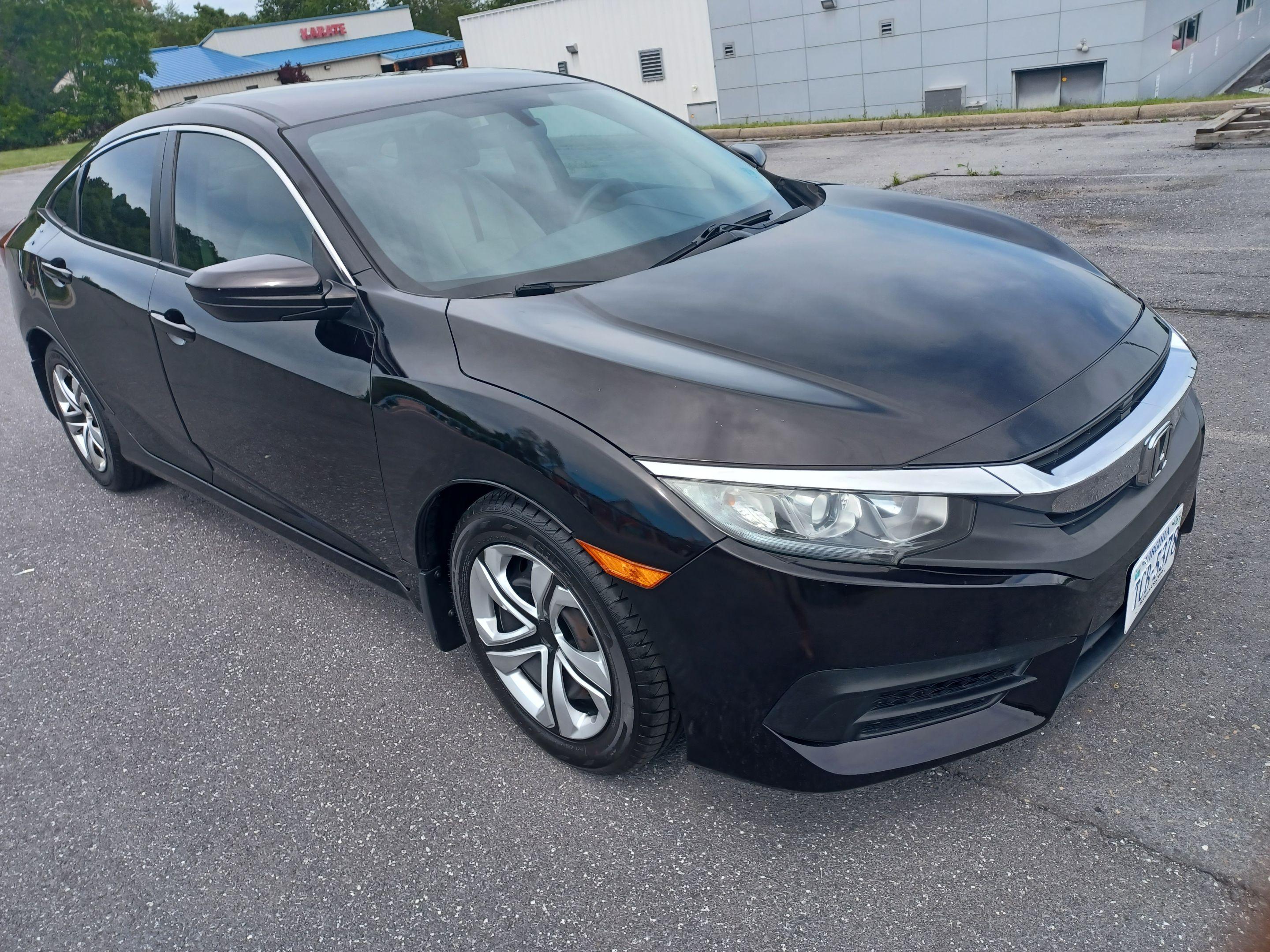 Honda Civic 2016 in Harrisonburg, VA