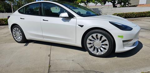 Tesla Model 3 2023
