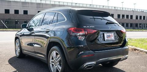 Mercedes-Benz GLA-Class 2021