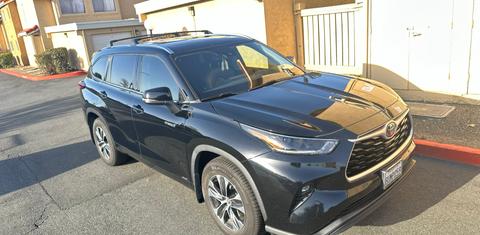 Toyota Highlander Hybrid 2021