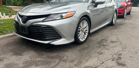 Toyota Camry Hybrid 2019