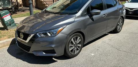 Nissan Versa 2021