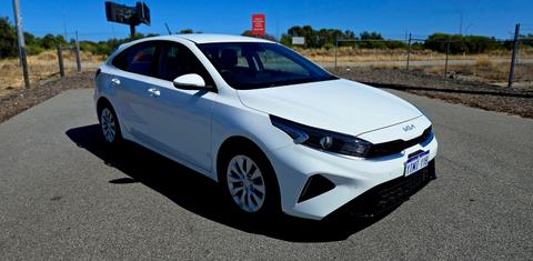 Kia CERATO 2024