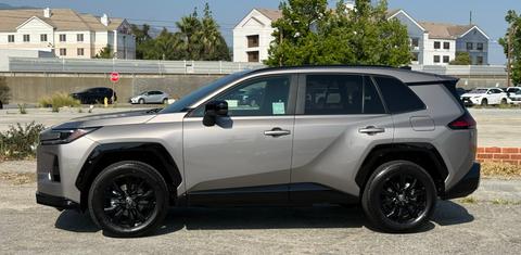 Toyota RAV4 Hybrid 2026