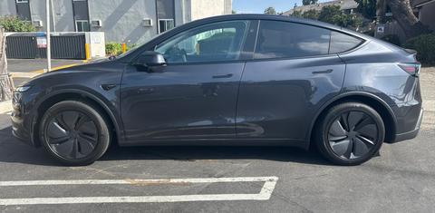 Tesla Model Y 2026