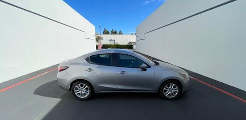 Scion iA 2016