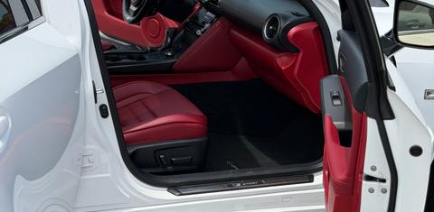 Lexus IS 2021