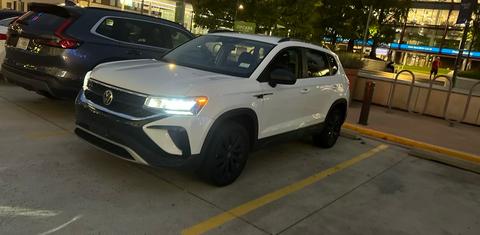 Volkswagen Taos 2022