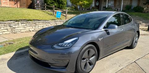 Tesla Model 3 2019