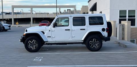 Jeep Wrangler 2025