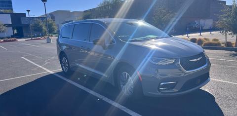 Chrysler Pacifica 2024