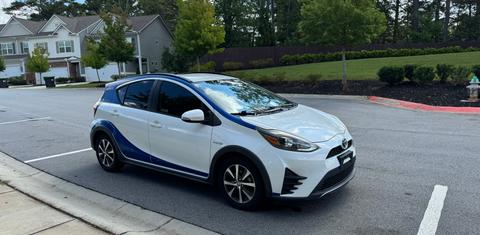 Toyota Prius c 2018