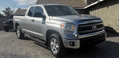 Toyota Tundra 2015
