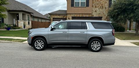 Chevrolet Suburban 2023