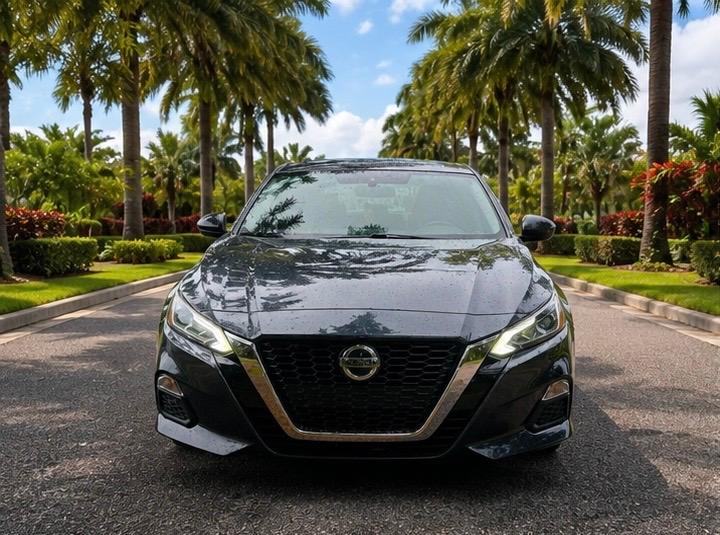 Nissan Altima 2022 in Orlando, FL