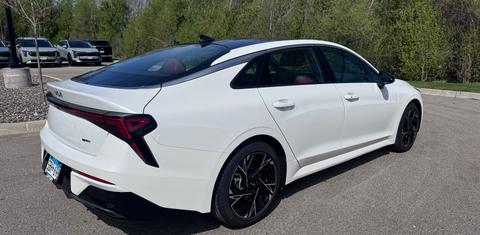 Kia K5 2025